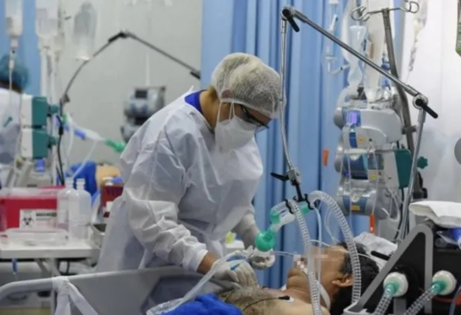 Enfermeros abandonan el país porque en Paraguay y Brasil pueden ganar mejor.