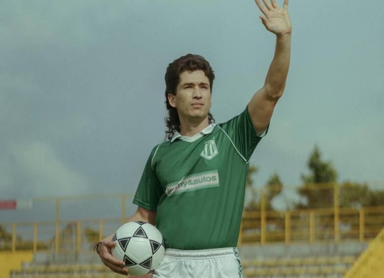 Juan Pablo Urrego personifica a Andrés Escobar, el futbolista fallecido.