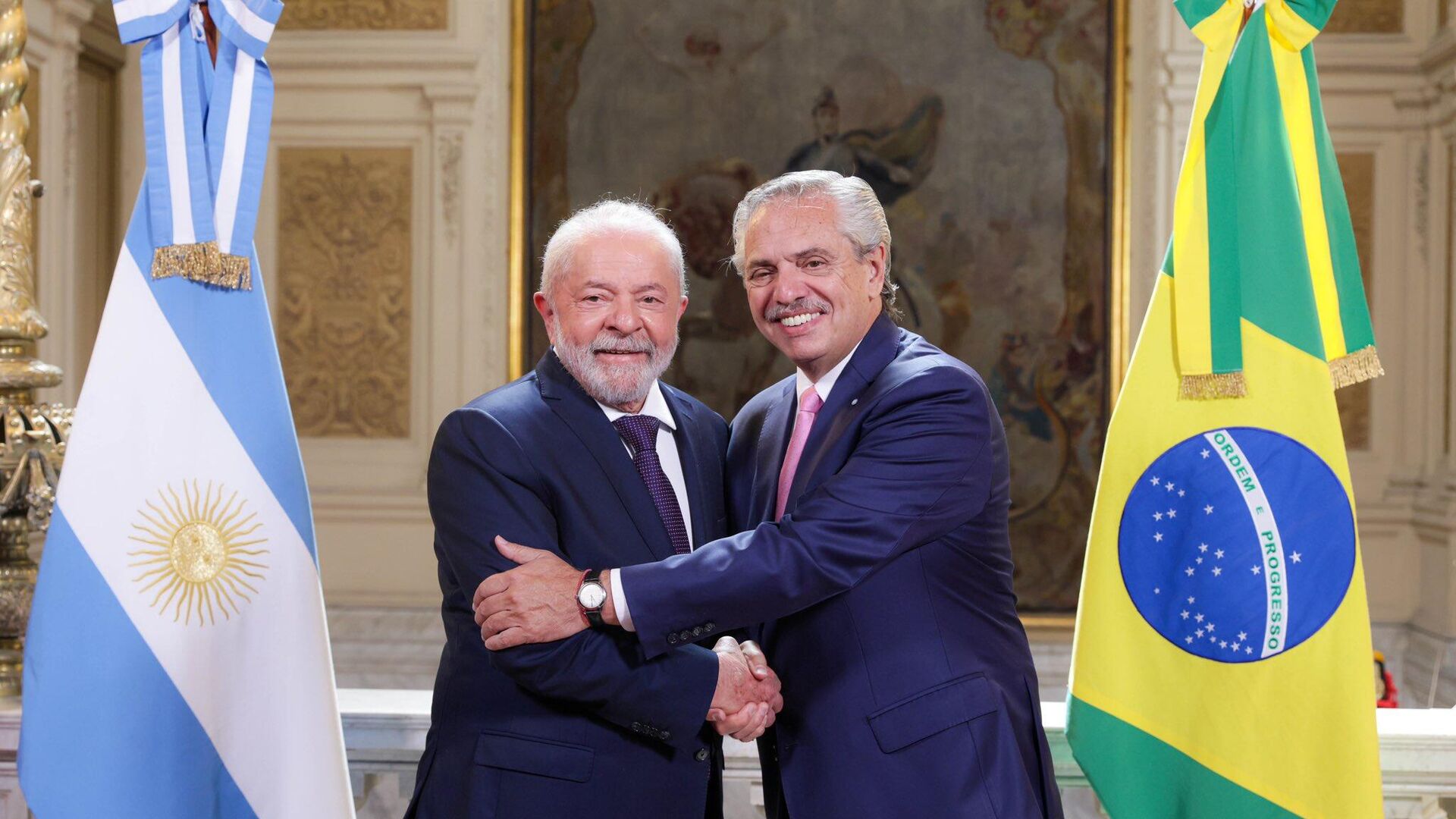 Lula y Fernández anunciaron una moneda común que tiene más dudas que aciertos.